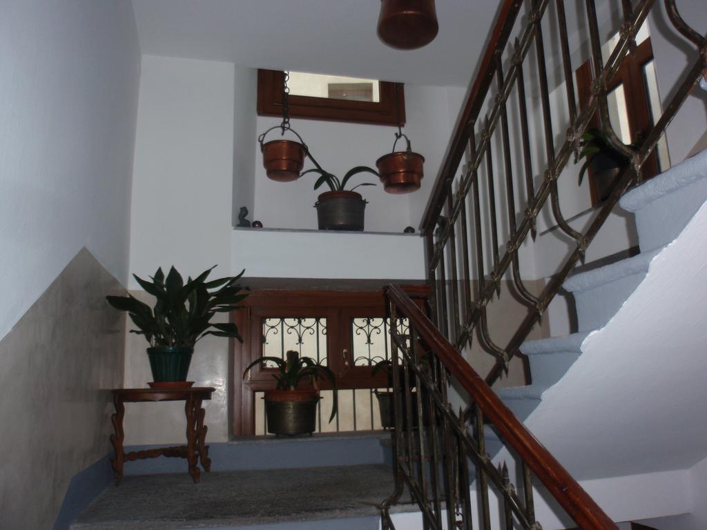 B&B Ca Tunin Tirano Exterior photo